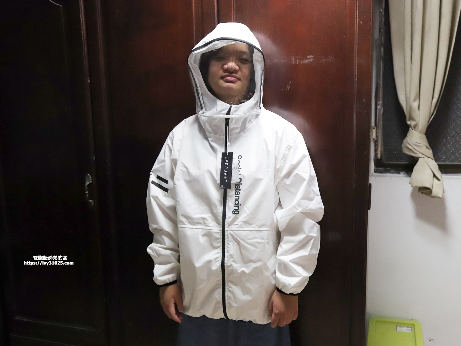 E+ PROTECTOR時尚防護夾克幫你完全包覆住 / 病毒說掰掰 / 台灣MIT製造